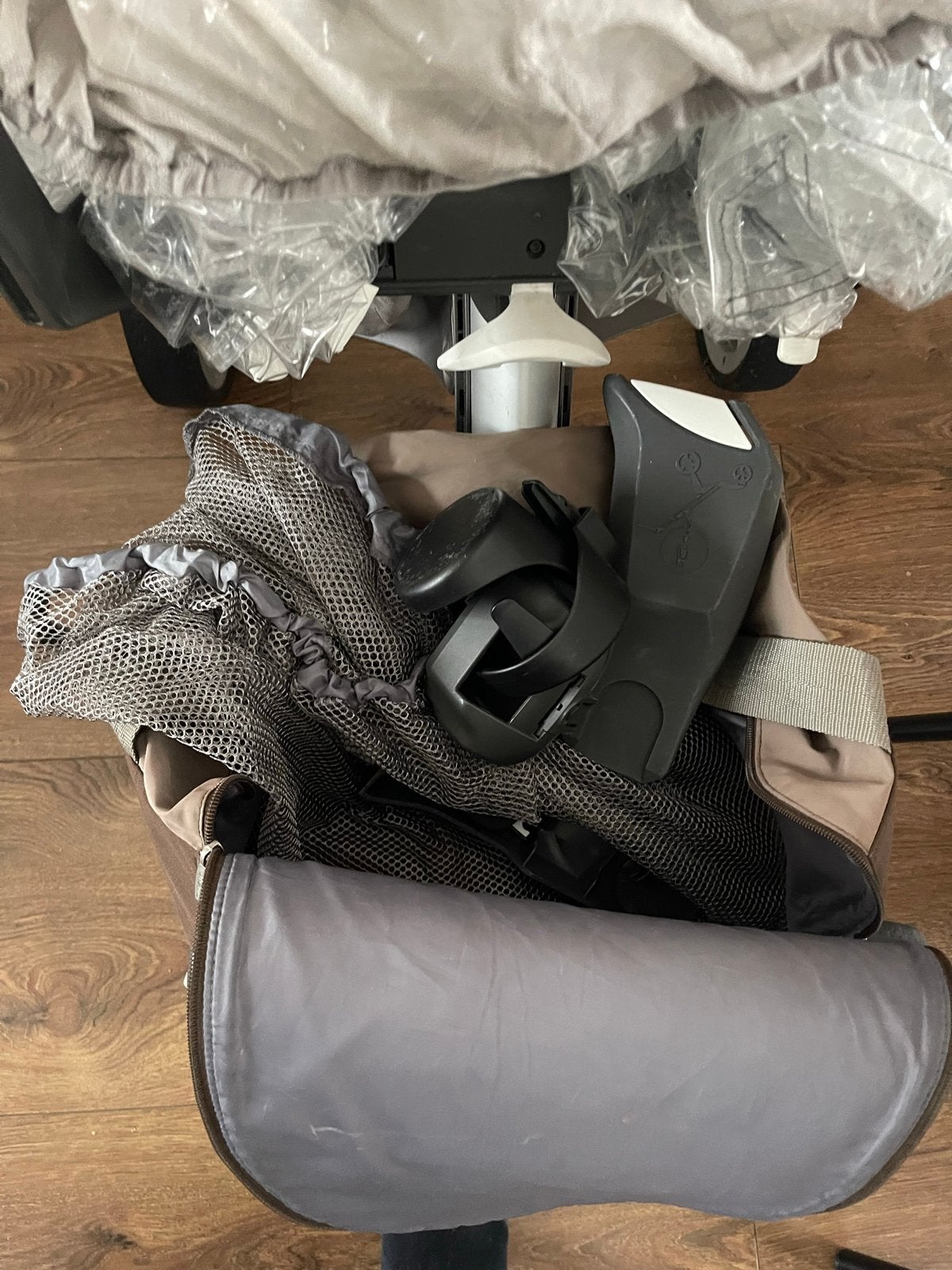 Stokke Kinderwagen Compleet Bruin met Reiswieg & Zitting, Overige merken, Gebruikt, Ophalen of Verzenden, Combiwagen