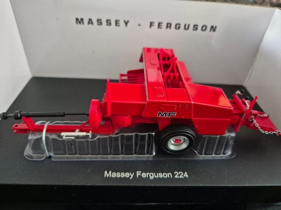 Massey Ferguson 224 Balenpers Model - Nieuw in Doos, Ophalen of Verzenden