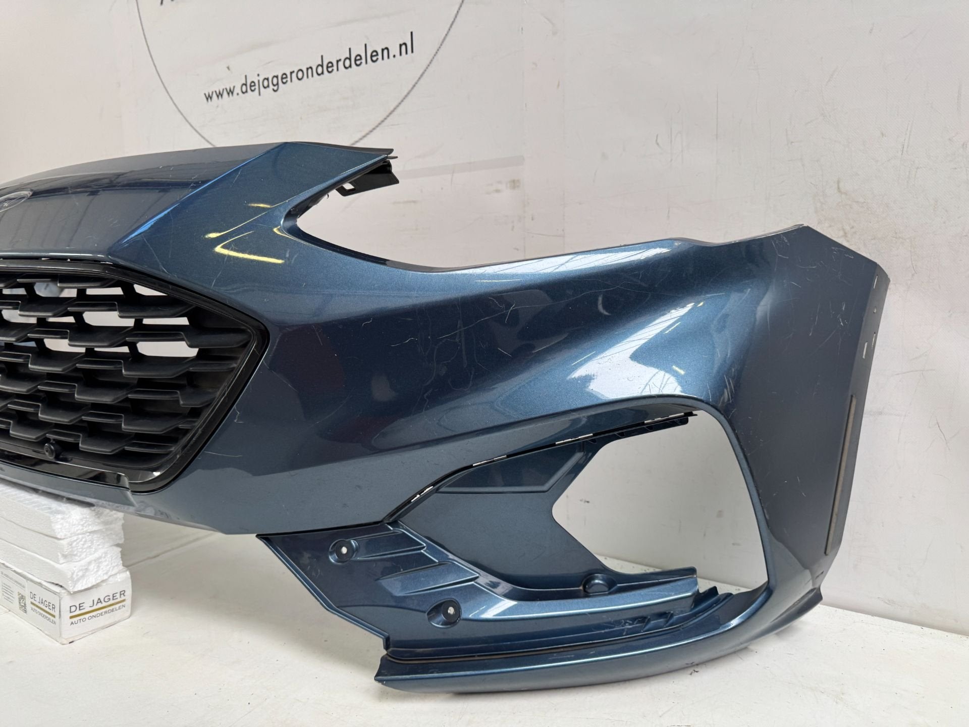 FORD FOCUS MK4 VOORBUMPER BUMPER JX7B-17757-A, Gebruikt, Voor, Info@ford.com, Ophalen of Verzenden