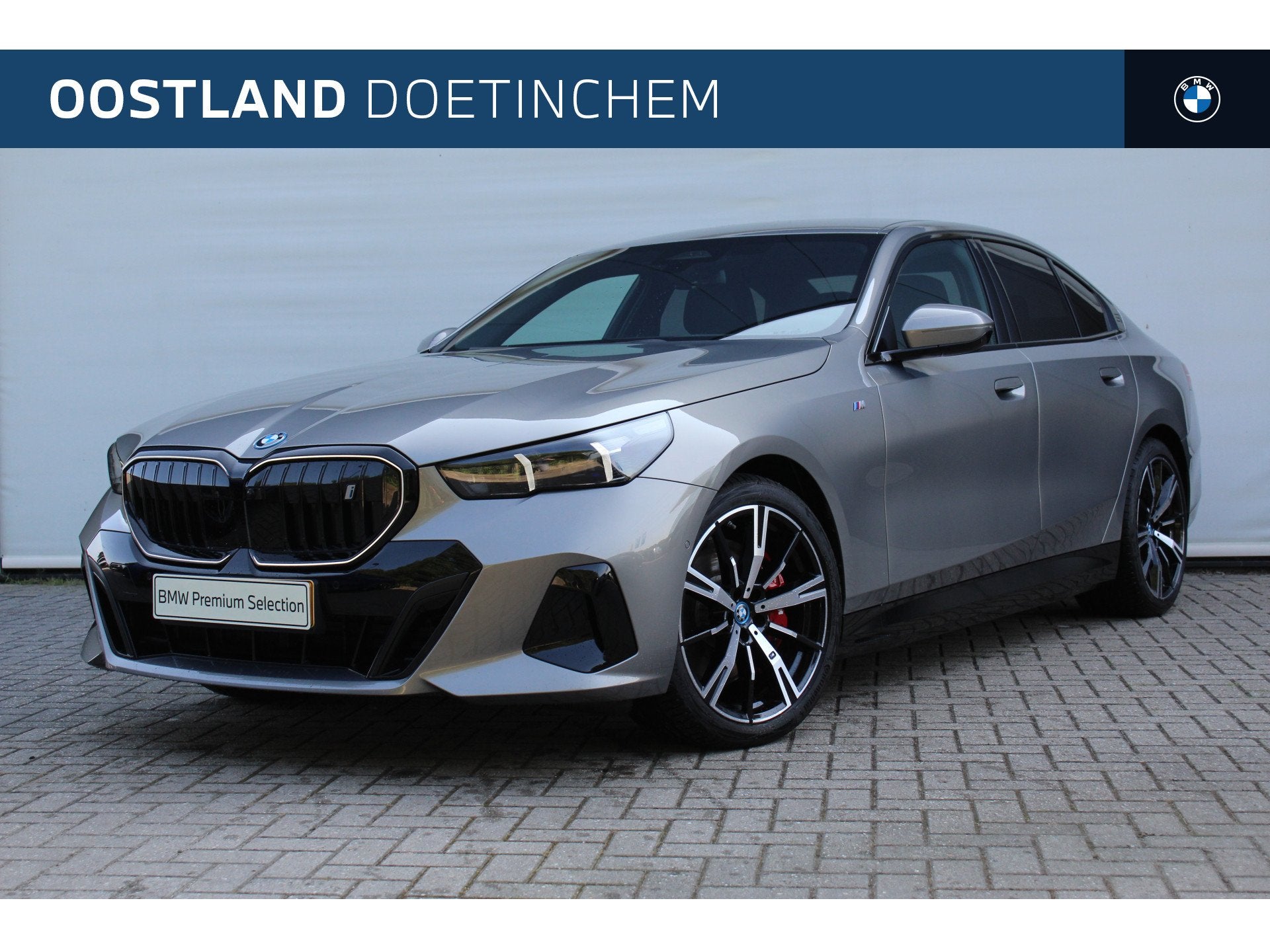 BMW i5 xDrive40 M Sport / Adaptief onderstel professional /