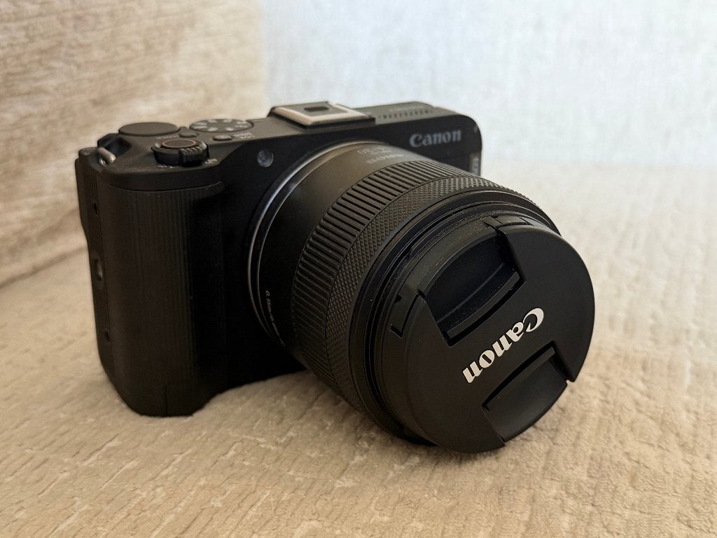 Canon EOS R50 V + RF-S 14-30mm PZ + Sony 128GB, Audio, Tv en Foto, Fotocamera's Digitaal, Bluetooth, Canon, Ophalen of Verzenden