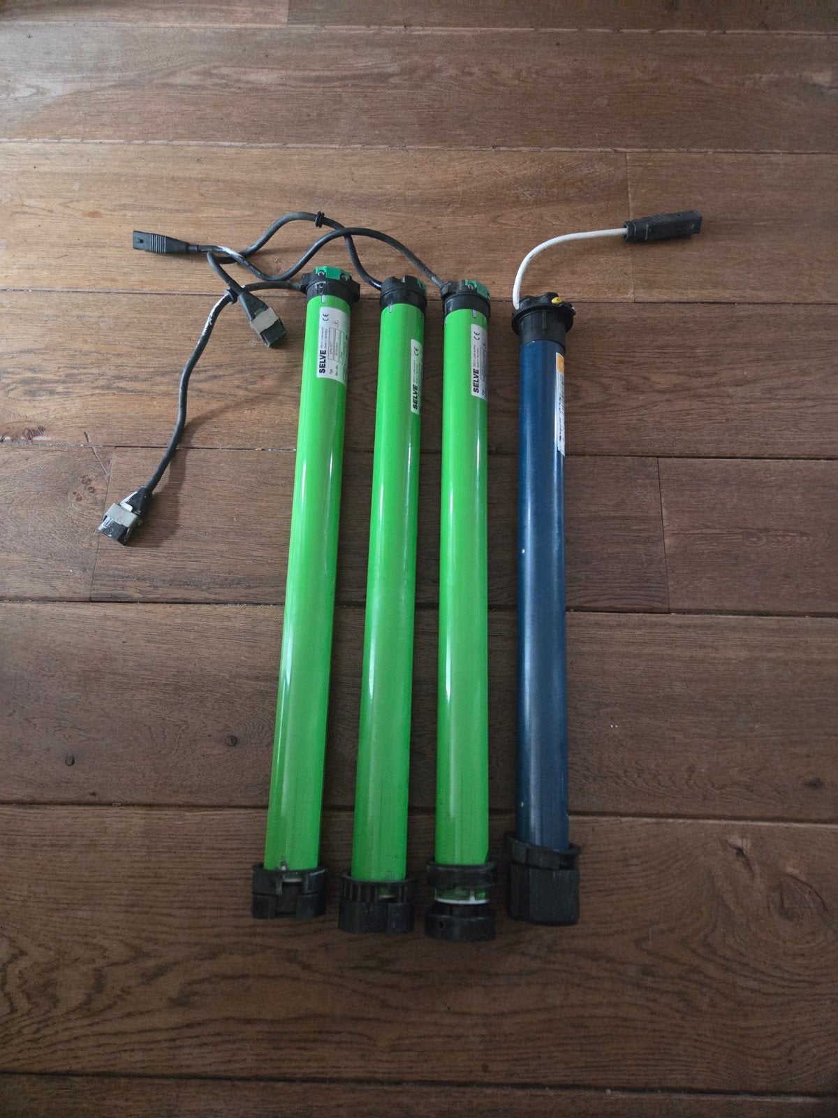 Buismotoren Somfy Selve, Doe-het-zelf en Verbouw, Rolluiken, Ophalen of Verzenden, Overige kleuren, Minder dan 100 cm, Minder dan 100 cm