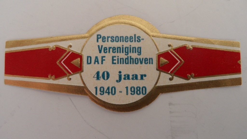 DAF Eindhoven 1940-1980 sigarenbandje personeels-vereniging, Verzamelen, Verzenden, Gebruikt, Gebruiksvoorwerp