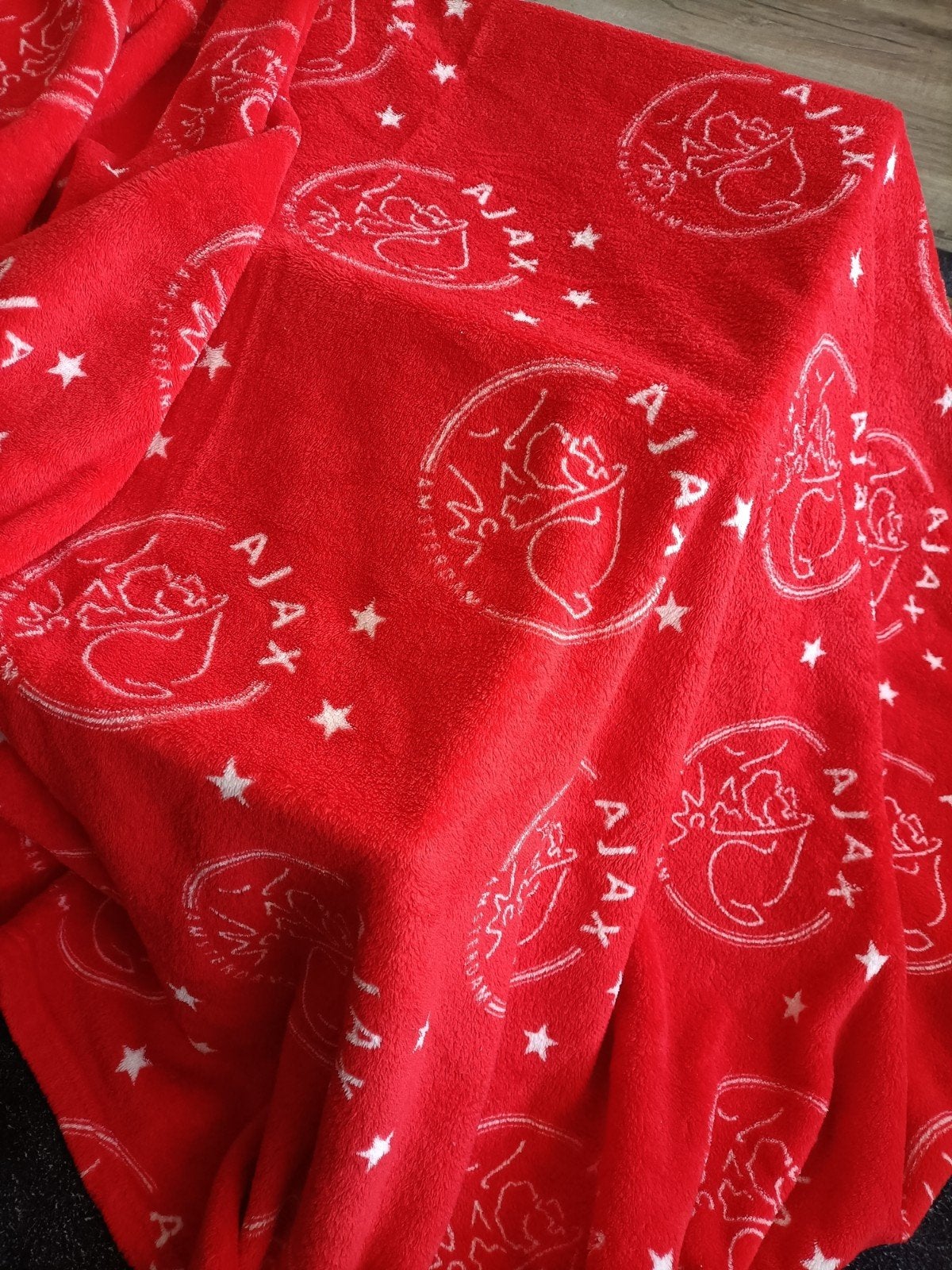 Ajax Fleece Deken - Rood met clublogo en sterren, Ophalen, Ajax, Voetbal, Fanartikel, Zo goed als nieuw, Rood