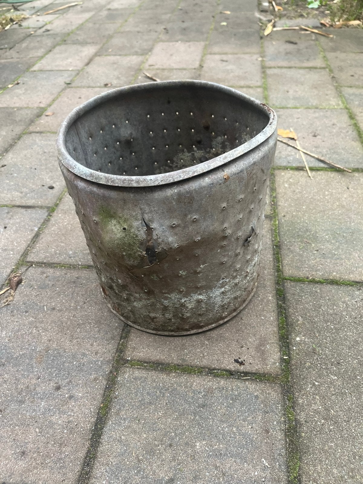 Oude broze metalen emmer/bak, Ophalen of Verzenden