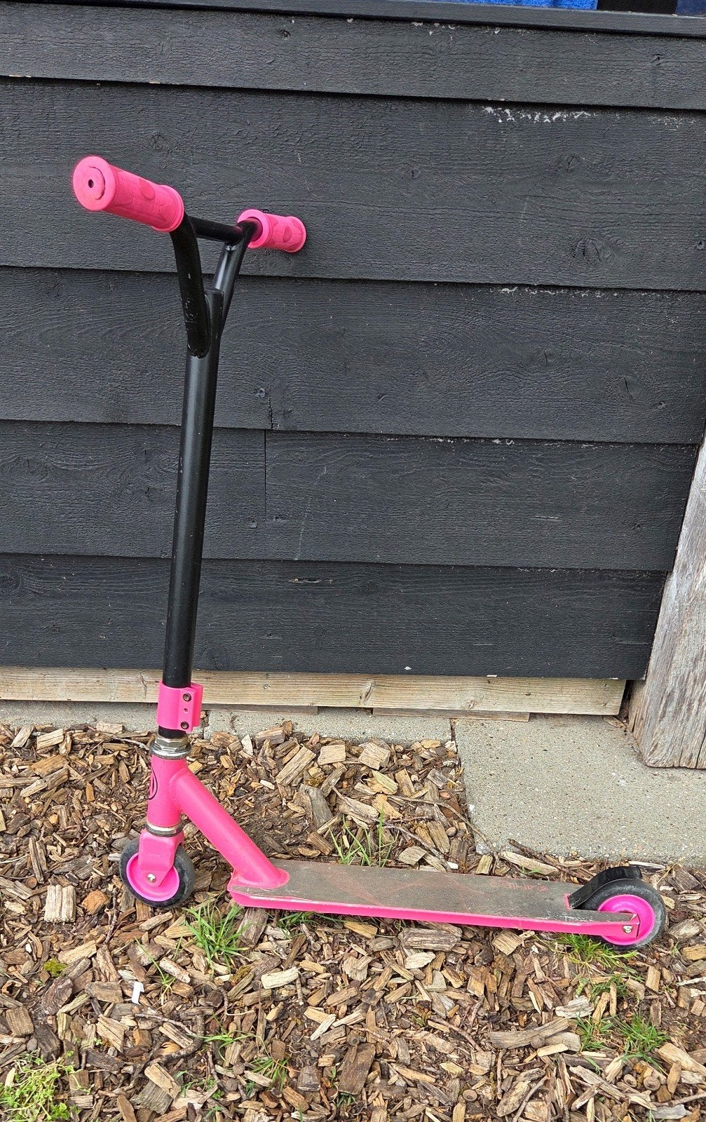 Roze kinderstep Amigo Stuntstep, Fietsen en Brommers, Steps, Ophalen of Verzenden, Gebruikt, Gewone step