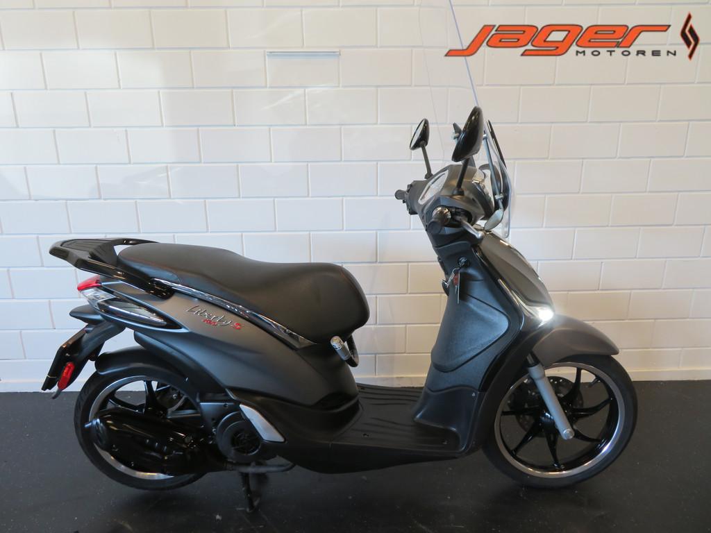 Piaggio LIBERTY 125 ZEER STRAK! (bj 2018), Scooter, Bedrijf, 11 kW of minder, 124 cc
