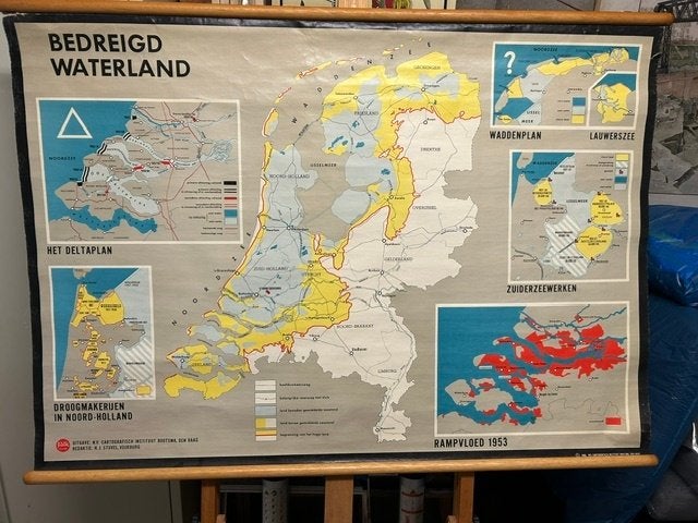 Schoolwandplaat Bedreigd Waterland, Ophalen