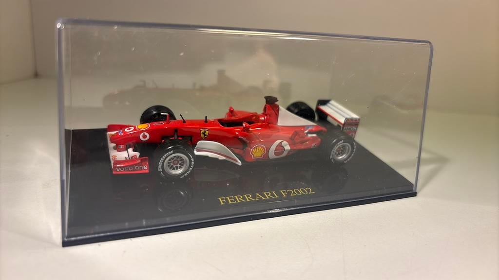 Ferrari f2002 atlas 1.43