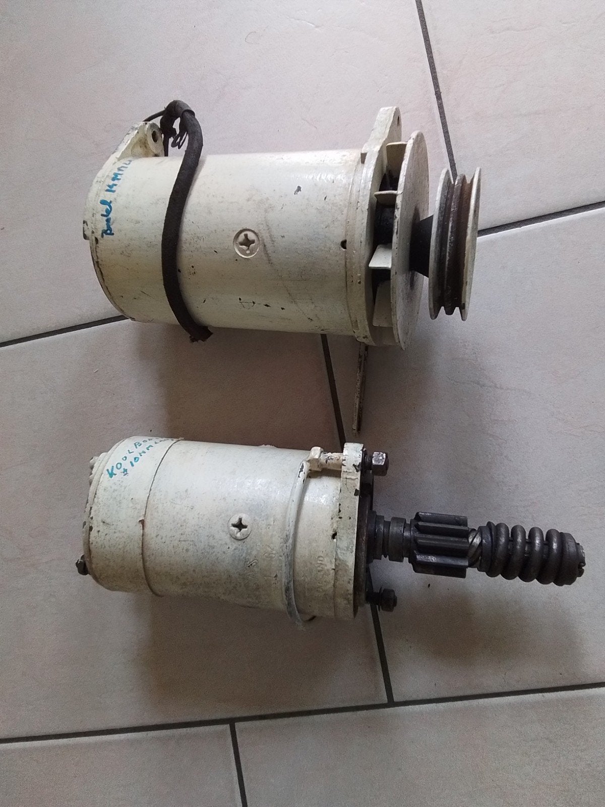 Te koop startmotor en dynamo van een jaguar mk2, Auto-onderdelen, Ophalen, Jaguar