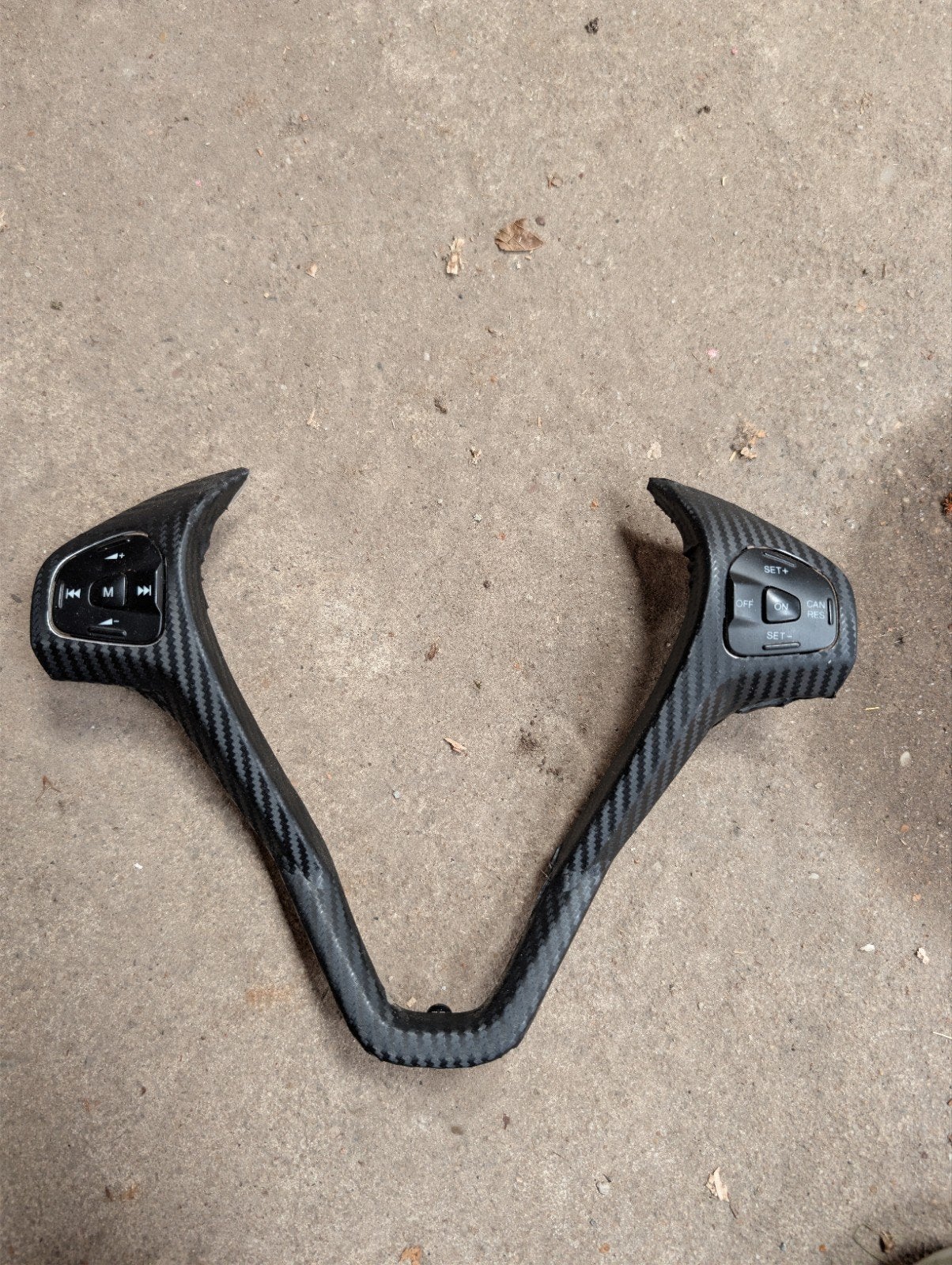 Stuurbediening Ford Fiesta - Carbon Look, Ophalen of Verzenden, Gebruikt, Ford