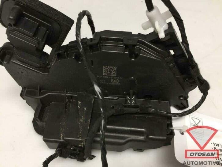 vw tiguan 5na vag portierslot deurslot rechts voor 5ta837016, Gebruikt, Volkswagen, Volkswagen AG, Vw@volkswagen.de