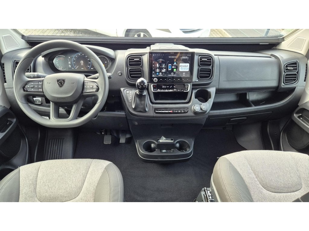 Bravia Mobil SWAN 636 180PK Automaat FullOptions, Tot en met 2, 6 tot 7 meter, Bedrijf, Diesel