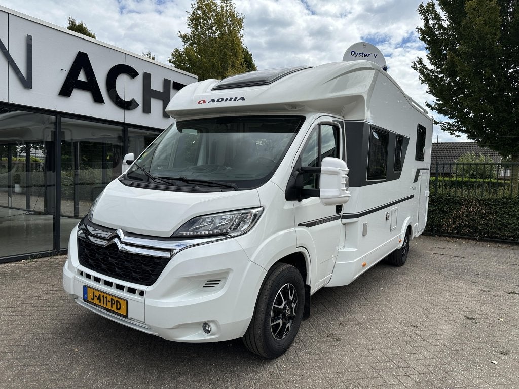 Adria Coral 600 SL level systeem, 6 tot 7 meter, Bedrijf, Tot en met 3, Adria