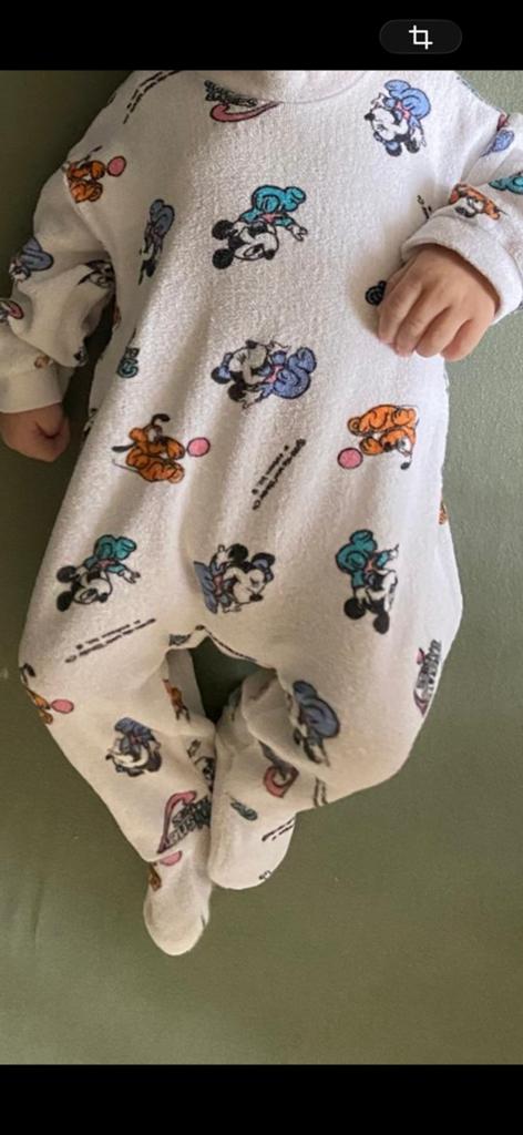 GEZOCHT! Disney Babies boxpakje, Kinderen en Baby's, Babykleding | Overige, Ophalen, Zo goed als nieuw, Jongetje of Meisje
