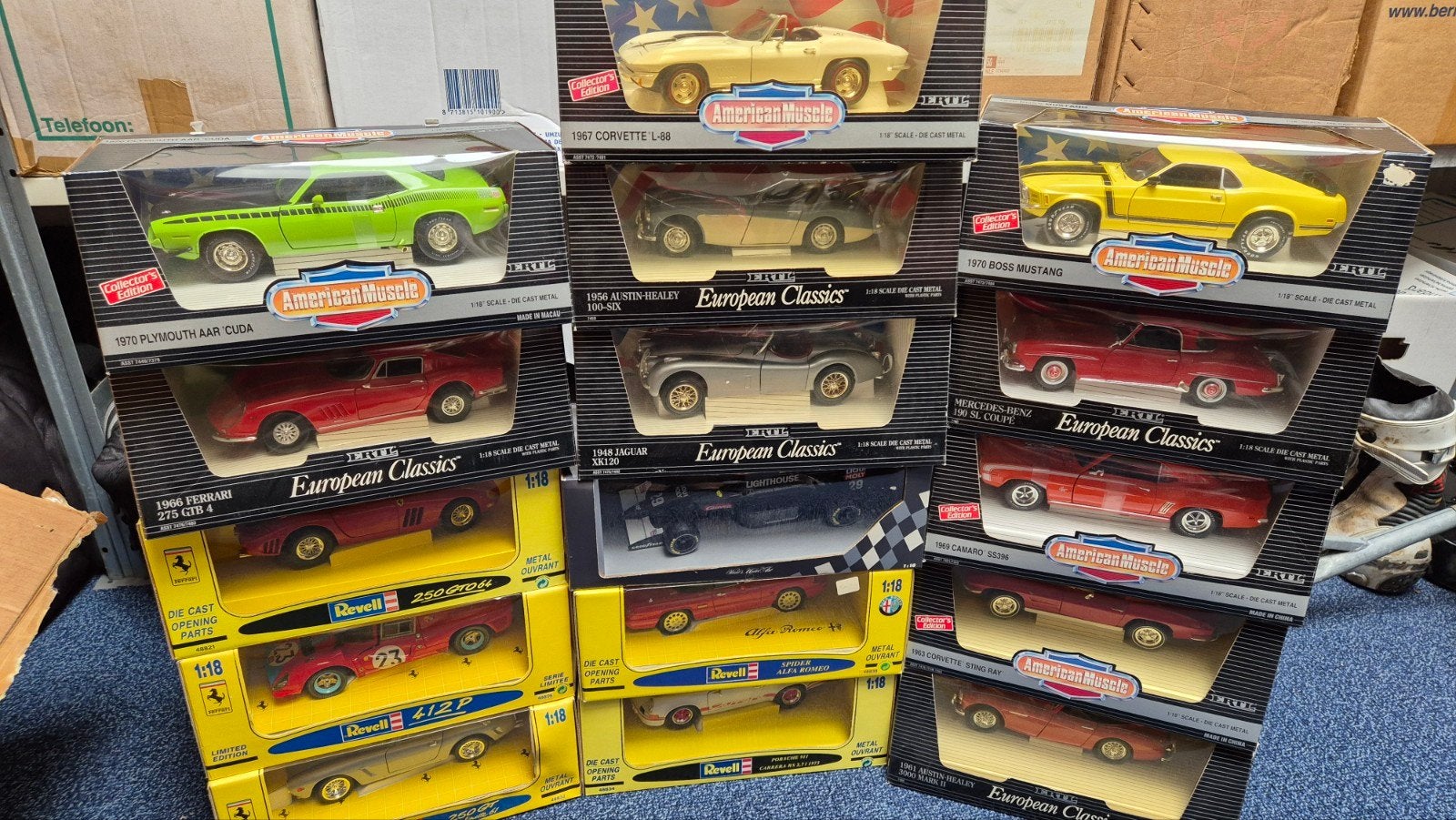 Grote verzameling van meer dan 100 modelauto's, Hobby en Vrije tijd, Auto, Groter dan 1:32, Zo goed als nieuw, Ophalen