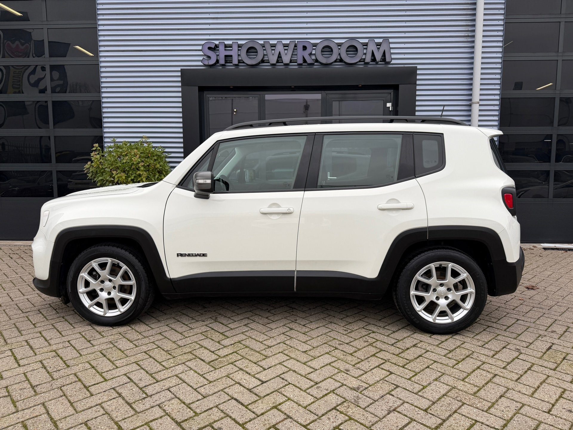 Jeep Renegade 1.3T DDCT Limited Automaat|Applecarplay|Cruise, Stof, Gebruikt, 4 cilinders, 150 pk