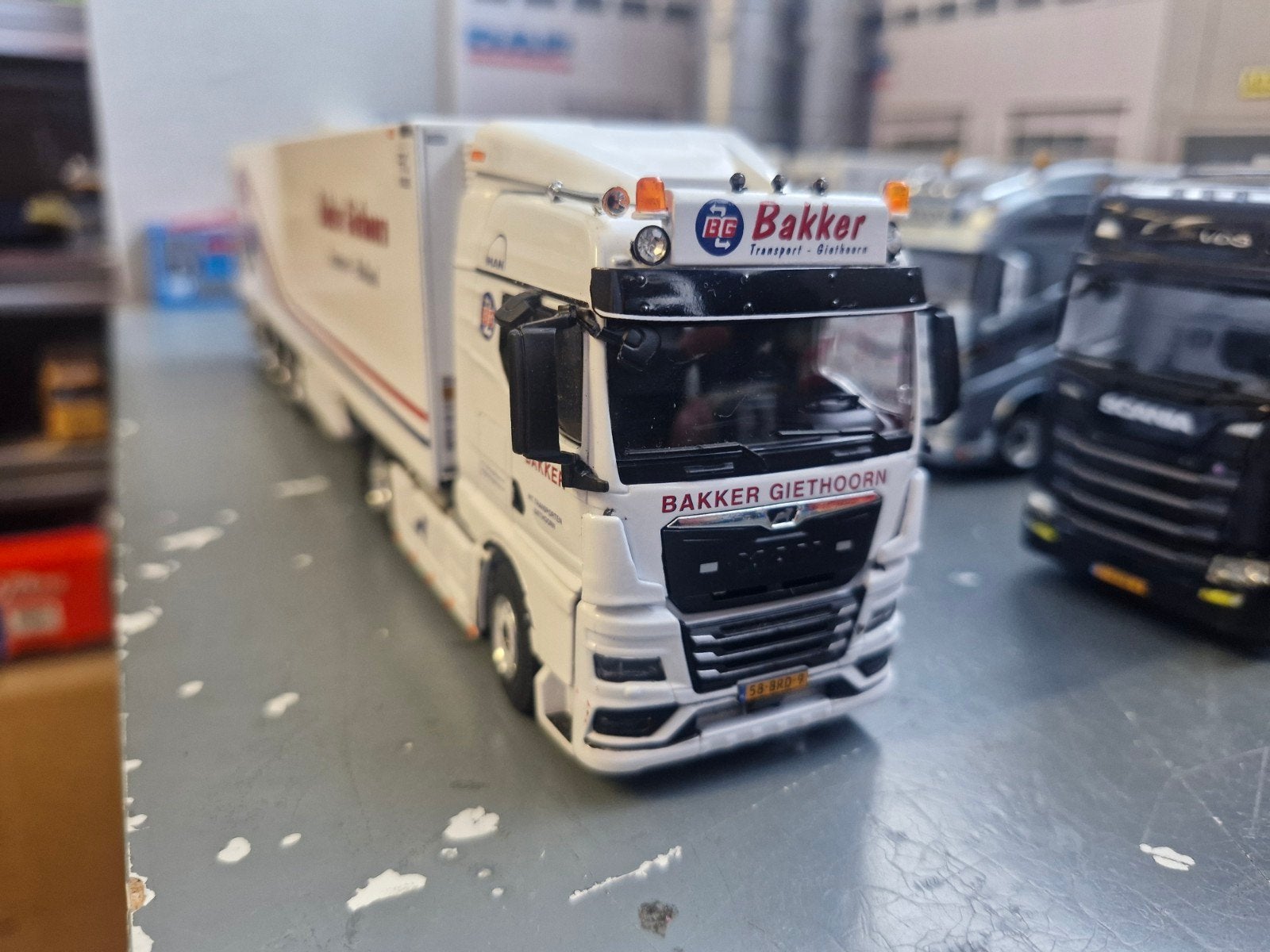 man met koeltrailer wsi BAKKER giethoorn, Hobby en Vrije tijd, Ophalen of Verzenden