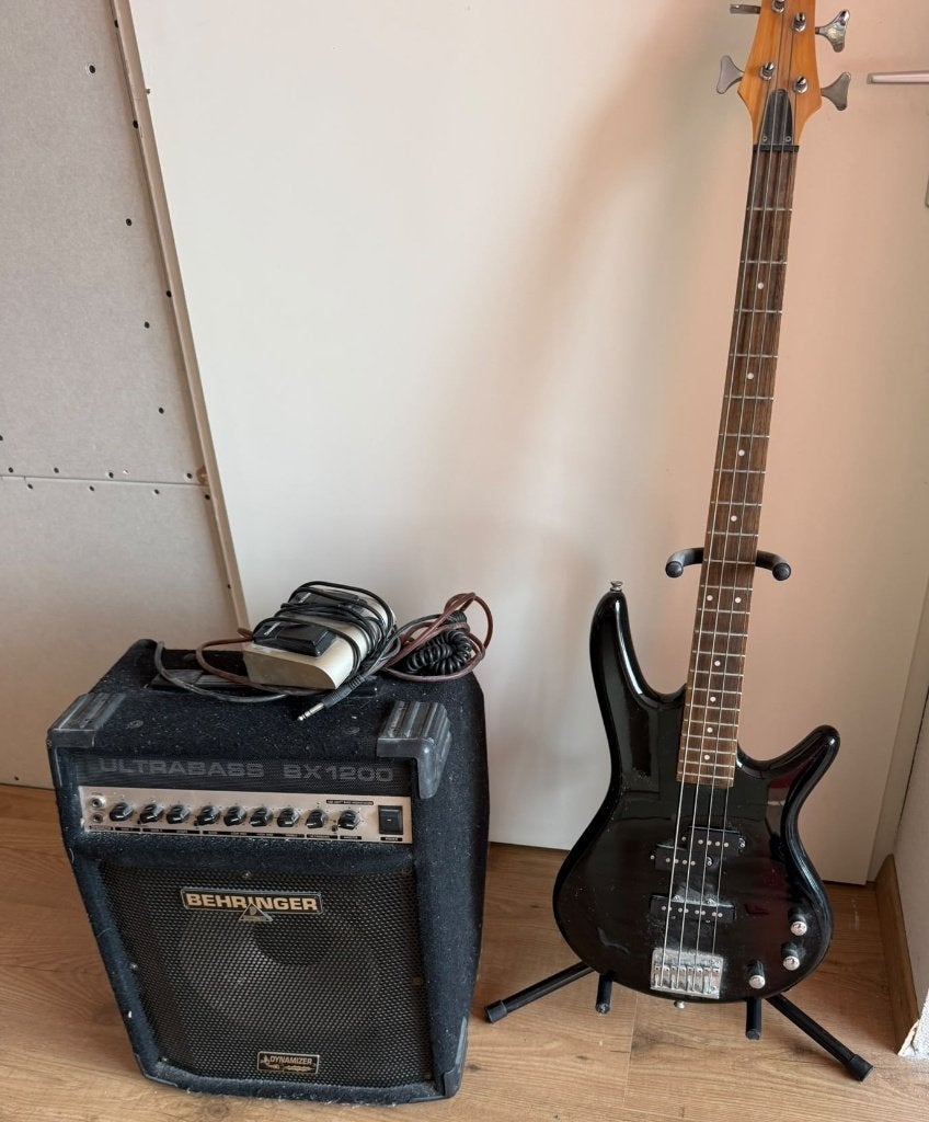 basgitaar met versterker, Ophalen, Gebruikt, Elektrisch