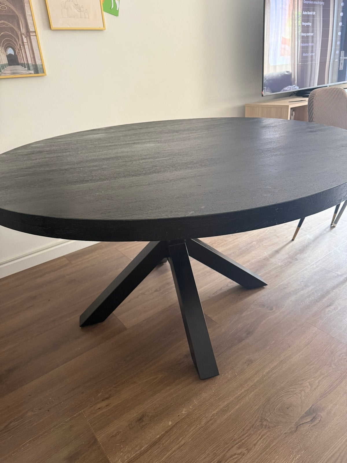 Zwarte ronde eettafel, Huis en Inrichting, Ophalen, Zo goed als nieuw, Rond, 100 tot 150 cm