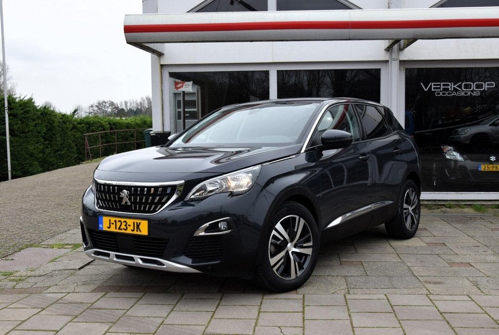 Peugeot 3008 1.2 PureTech Blue Lease Premium, Gebruikt, 1199 cc, Bedrijf, 690 kg