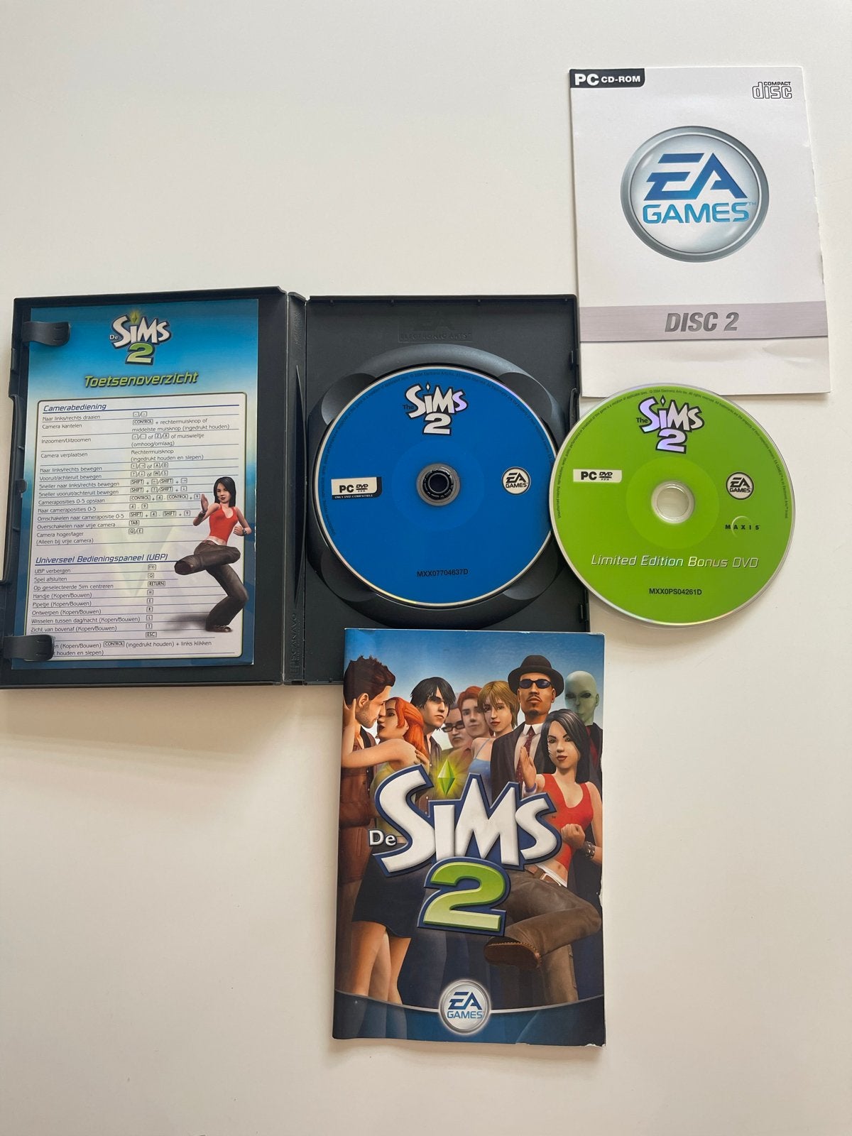 De Sims 2 PC DVD-ROM + Limited Edition Bonus DVD, Spelcomputers en Games, Gebruikt, 1 speler, Ophalen of Verzenden, Vanaf 7 jaar