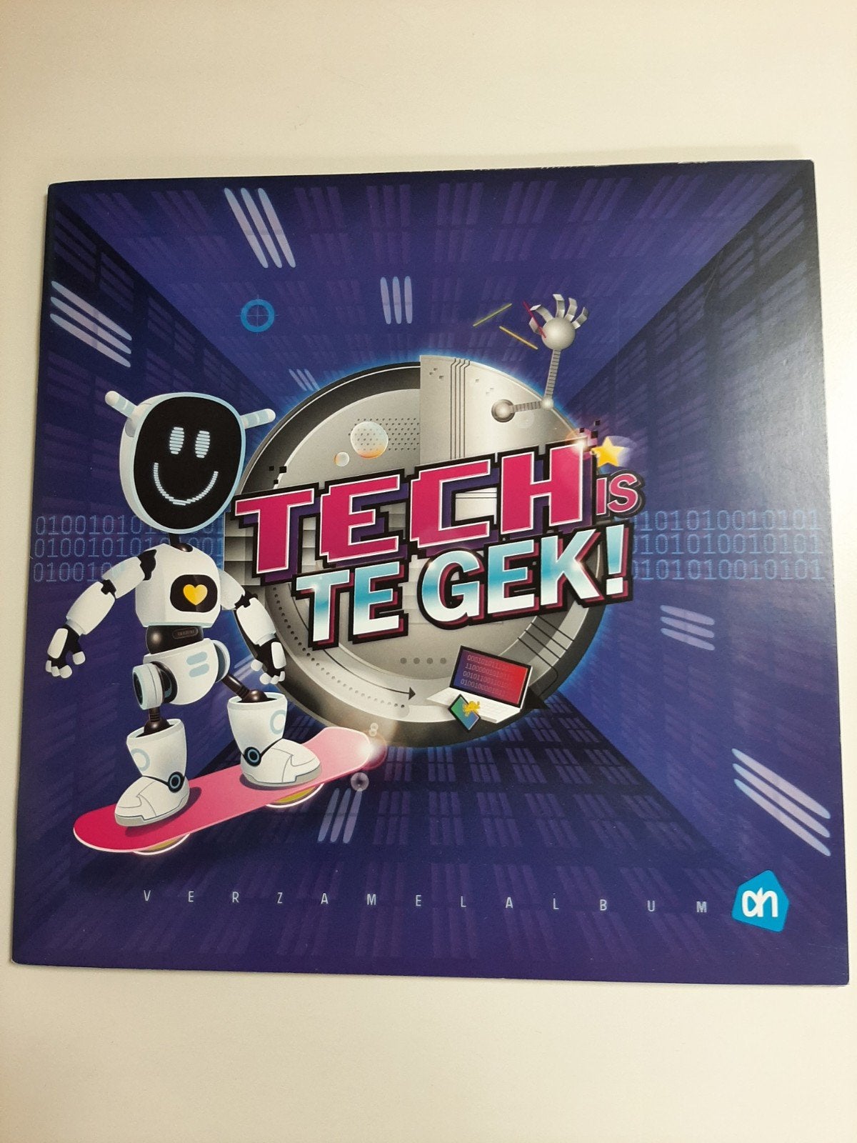 Verzamel album Tech is te gek!, Verzamelen, Supermarktacties, Albert Heijn, Ophalen of Verzenden