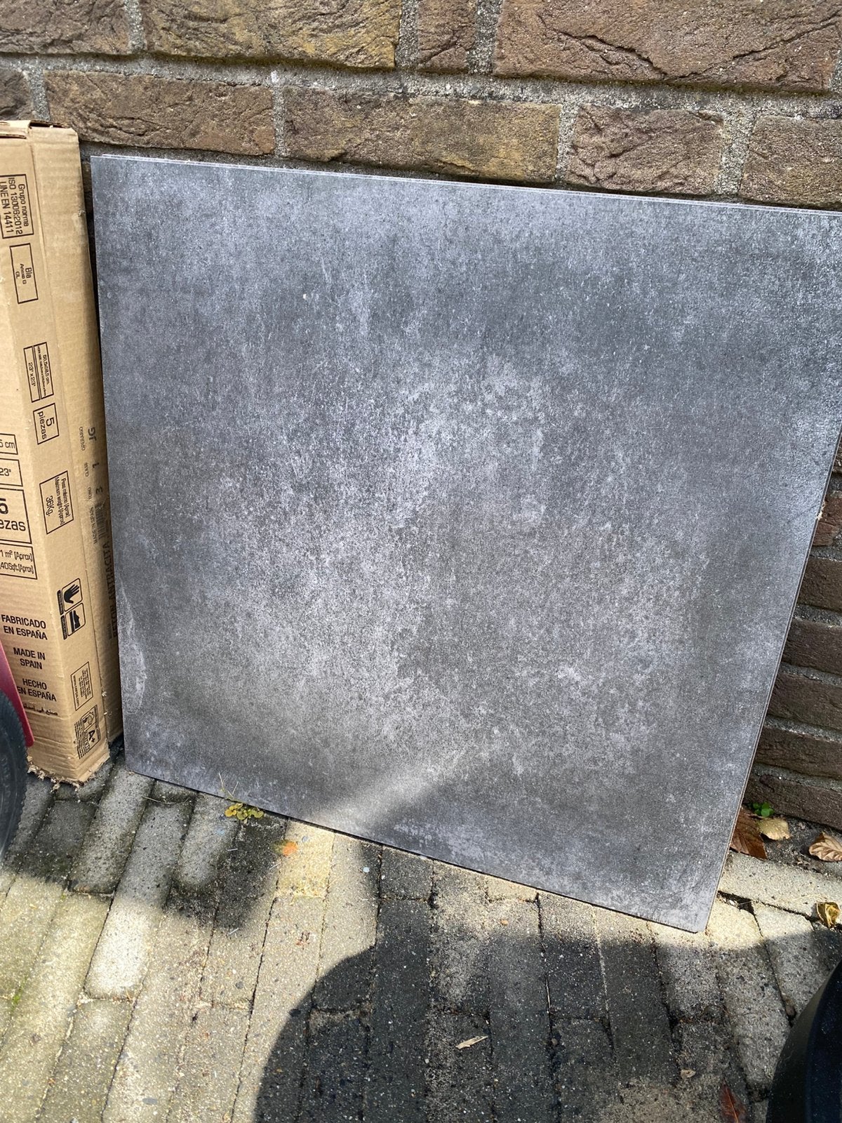 Mooie grijze tegels +/- 4 m2 58,5 x 58,5 cm, Ophalen, 40 tot 60 cm, 40 tot 60 cm, Keramiek
