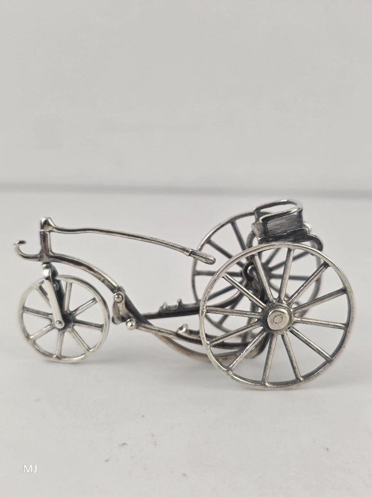 Zilveren miniatuur Historische driewieler fiets         Z119, Antiek en Kunst, Ophalen of Verzenden, Zilver