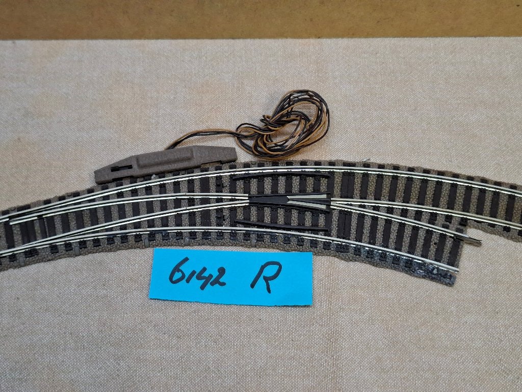 FLEISCHMANN 1 X PROFI KROMME  WISSEL 6142, Hobby en Vrije tijd, Modeltreinen | H0, Gelijkstroom, Fleischmann, Rails, Ophalen of Verzenden