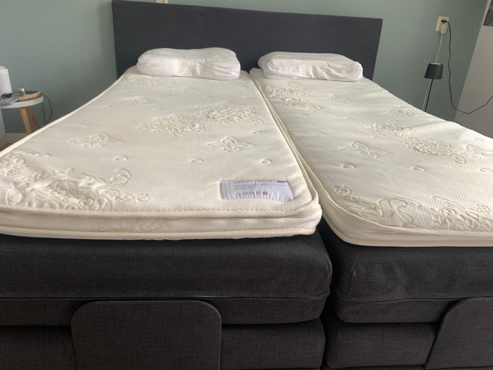 Boxspring in goede staat, Ophalen, Strak, Gebruikt, 210 cm
