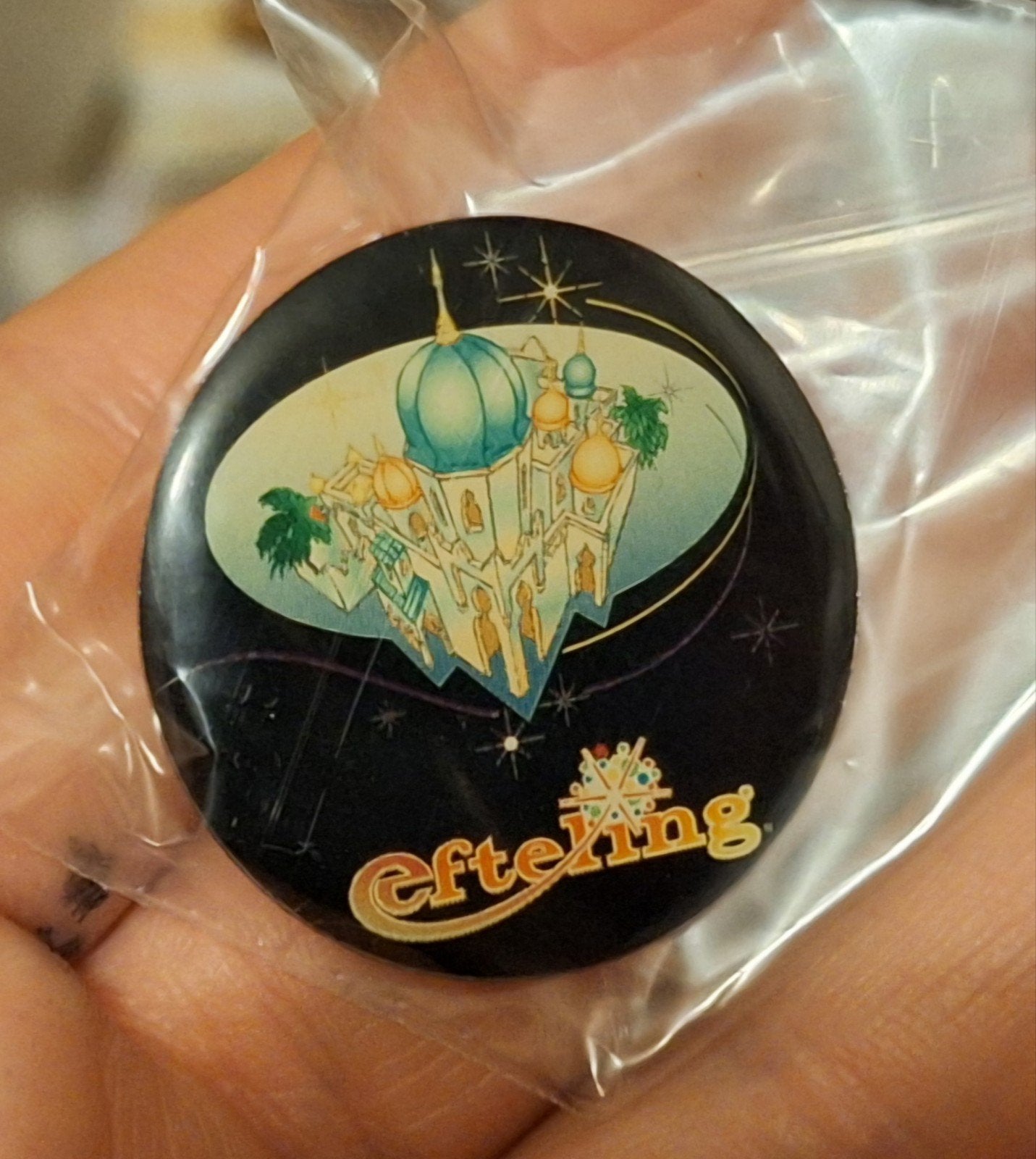 Efteling Fata Morgana Pin Oud, Ophalen of Verzenden, Gebruikt, Button of Speldje