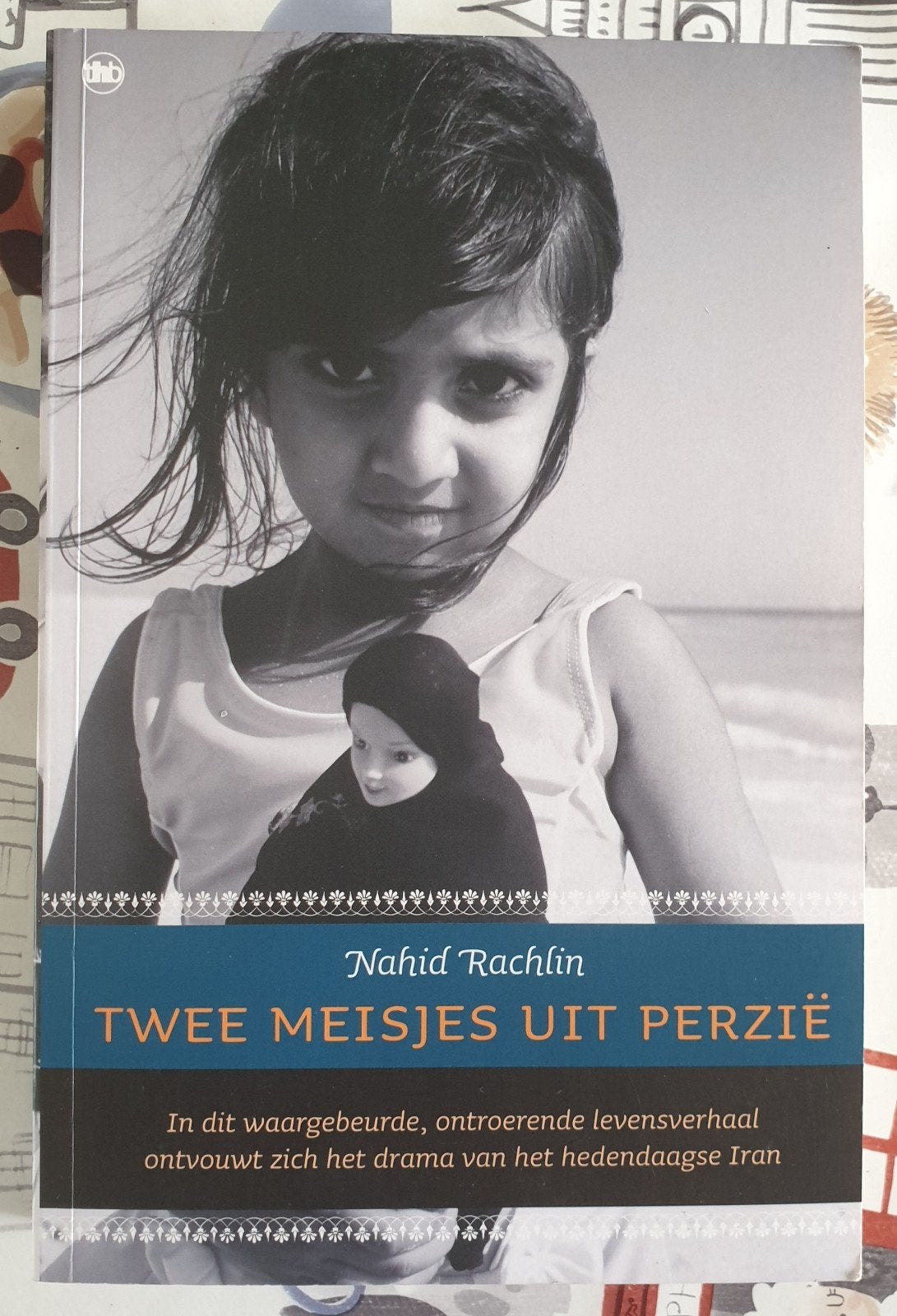 Twee Meisjes uit Perzië - Nahid Rachlin, Verzenden, Zo goed als nieuw, Nahid Rachlin, Politiek