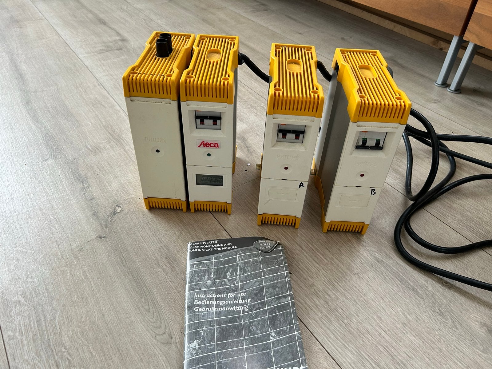 Steca Control N & Philips psc02  en omvormer, Ophalen of Verzenden, Gebruikt, Overige typen