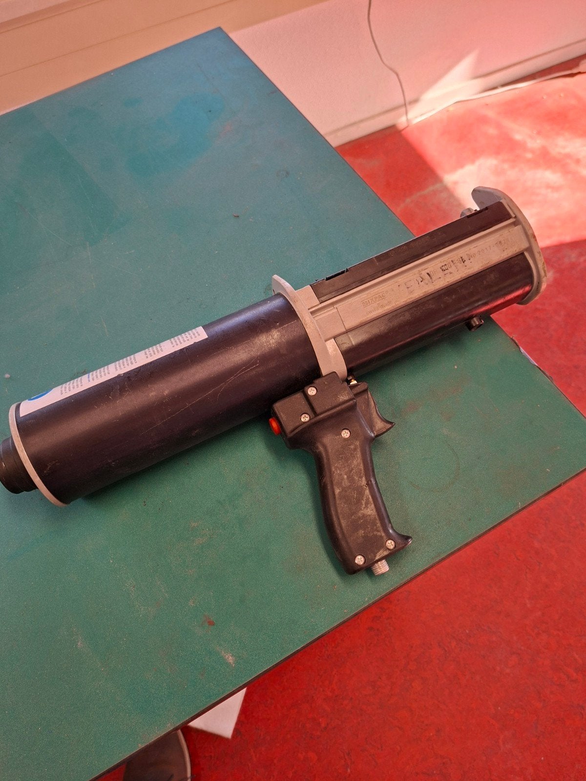 Kitspuit - Handgereedschap, Ophalen of Verzenden, Gebruikt, Kitspuit