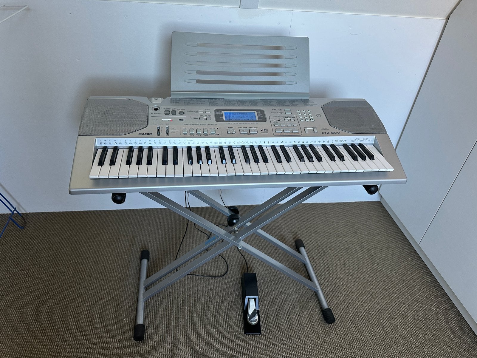 Keyboard Casio CTK-800, Muziek en Instrumenten, Keyboards, Ophalen, Casio, Midi-aansluiting, 61 toetsen