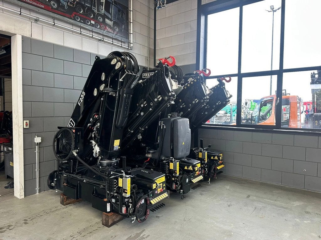 FASSI E-DYNAMIC F235A.2.26 (bj 2023)