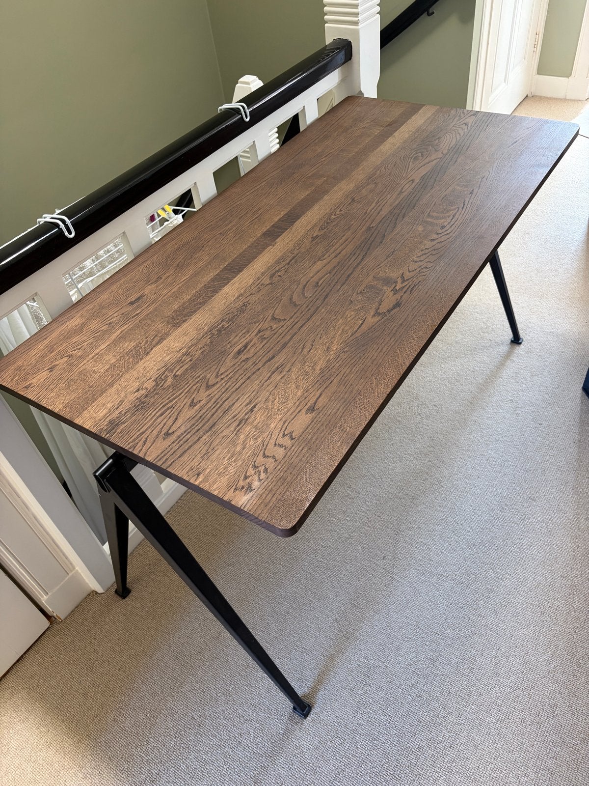 Bureau - Hay pyramid table 01 Rietveld, Huis en Inrichting, Bureaus, Ophalen, Zo goed als nieuw