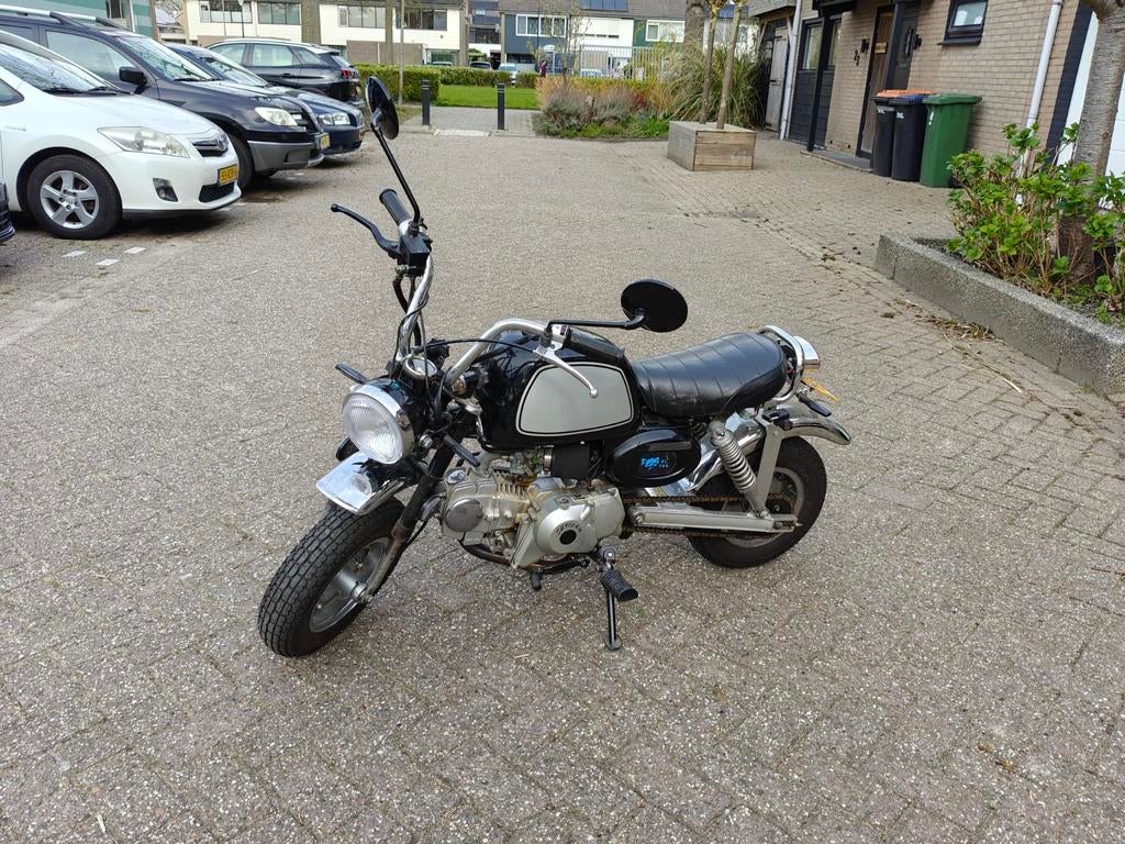 Honda Monkey 125cc brommer, Ophalen, Gebruikt