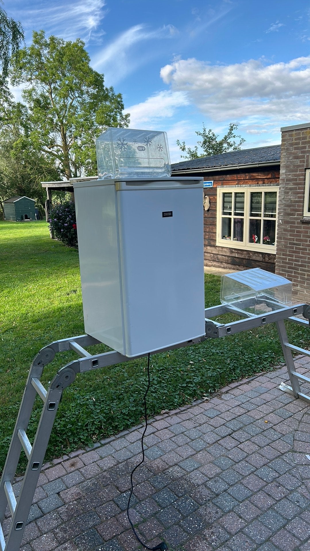 Vriezer zanussi, Ophalen, Zo goed als nieuw, Minder dan 60 cm