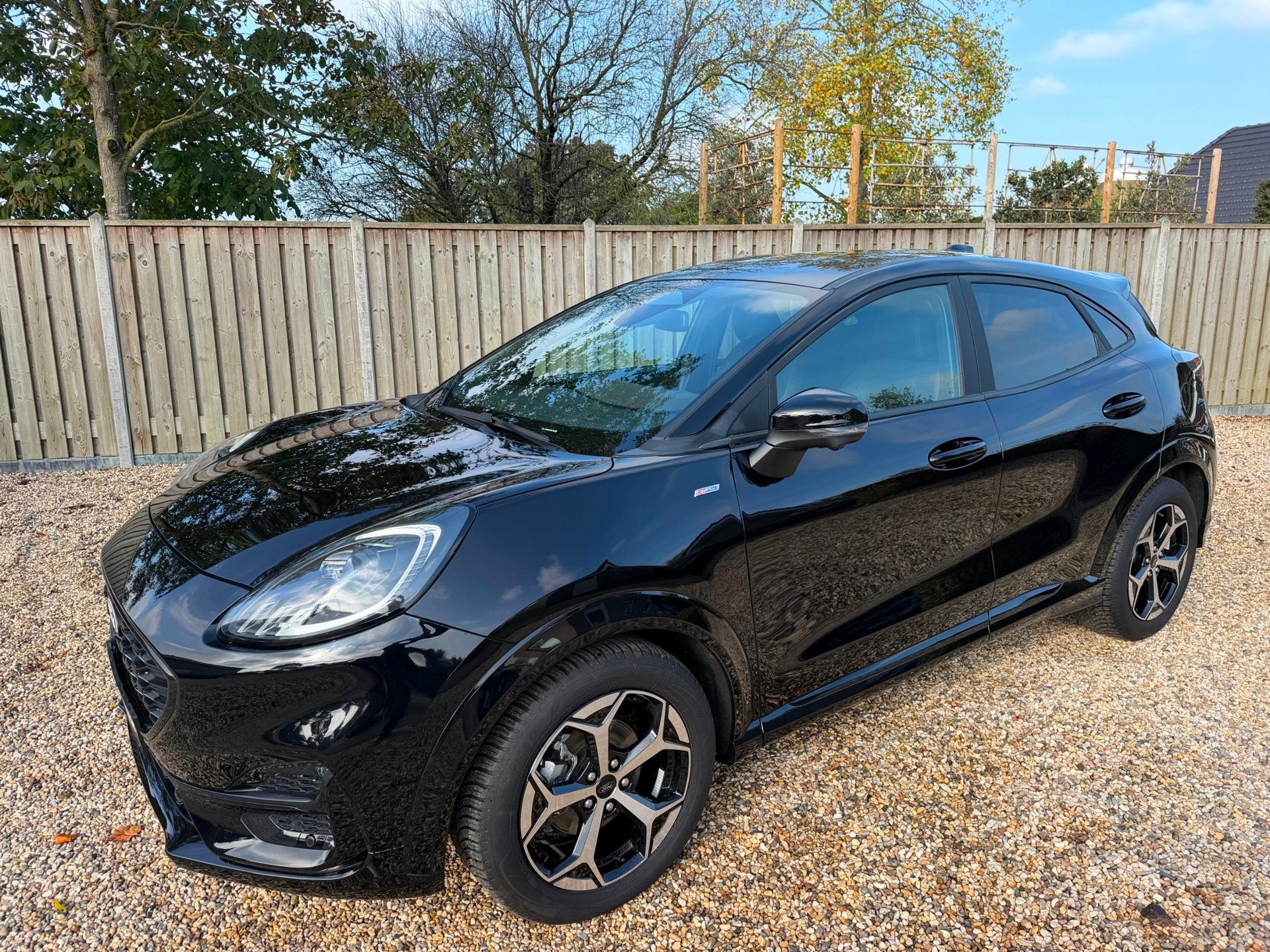Ford PUMA 1.0 EcoBoost Hybrid ST-Line X 155PK Automaat Navig, Auto's, Dealer onderhouden, Alcantara, Zwart, Bedrijf
