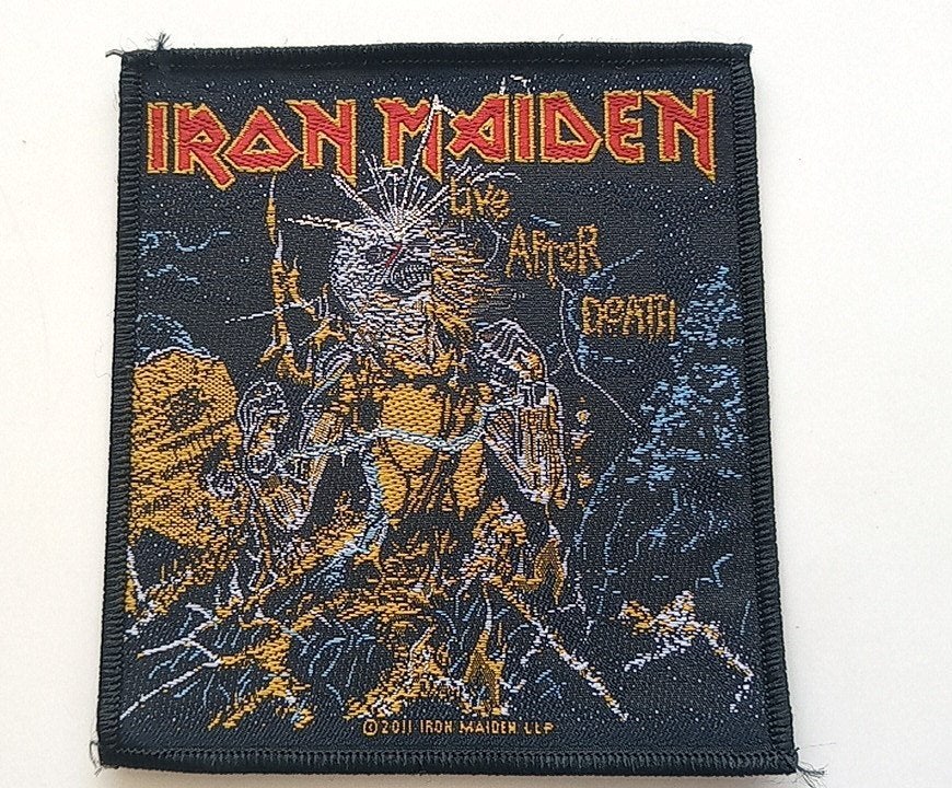 IRON MAIDEN ERG MOOIE 2011 PATCH 182 NIEUW 10 X 11 CM, Verzenden, Nieuw, Kleding
