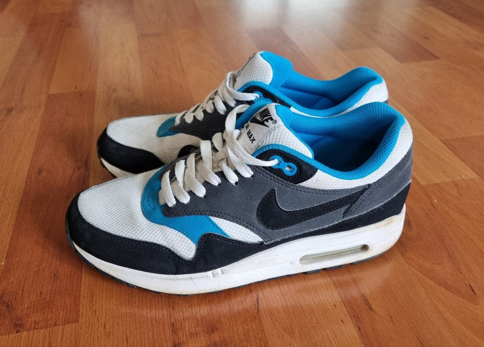 Nike Air Max sneakers -Maat 41//25cm Blauw/Wit/Zwart, Ophalen of Verzenden