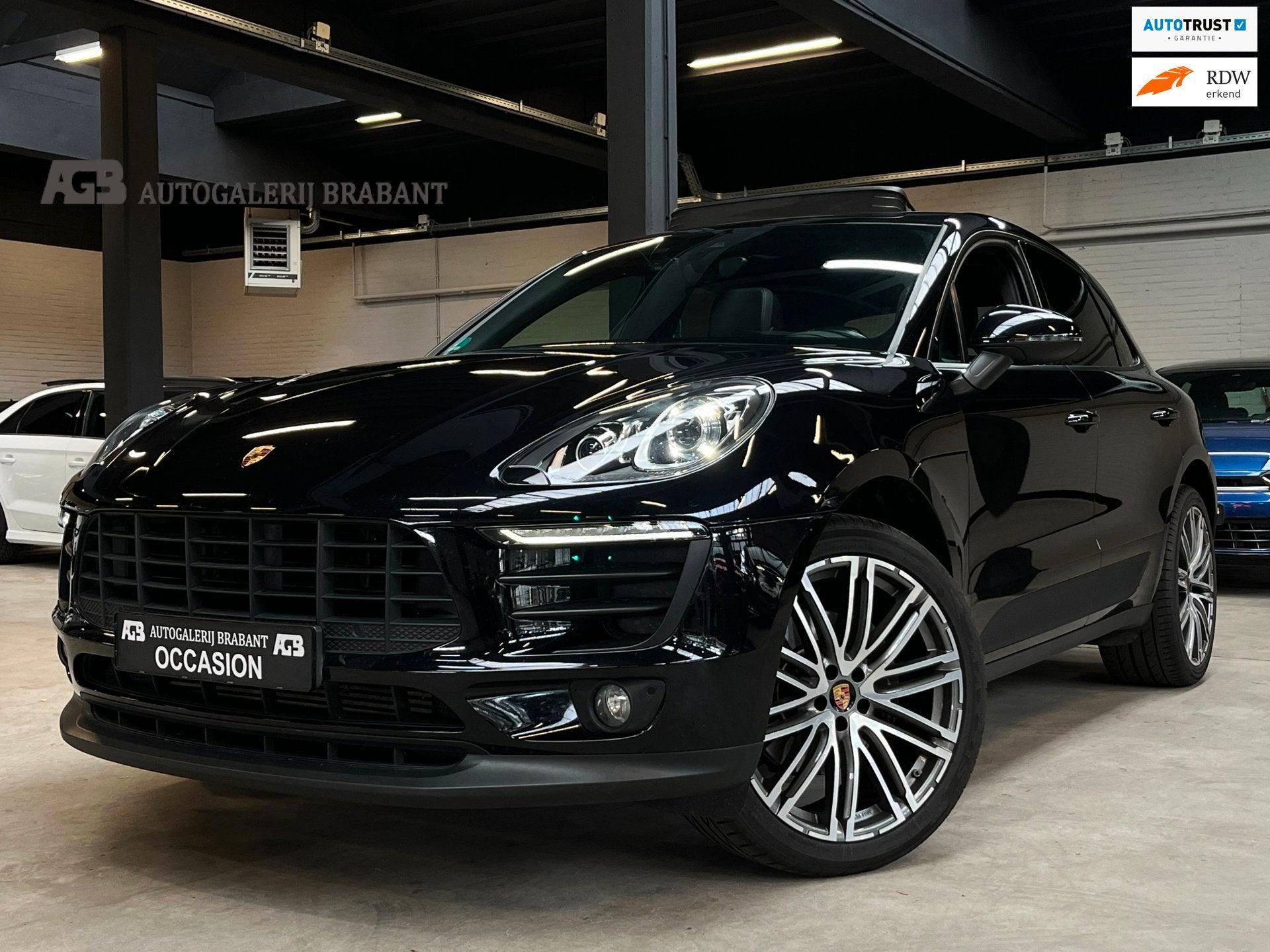 Porsche MACAN 2.0 252pk/Pano/Carplay/Leder/Automaat, Automaat, Gebruikt, 4 cilinders, Leder en Stof