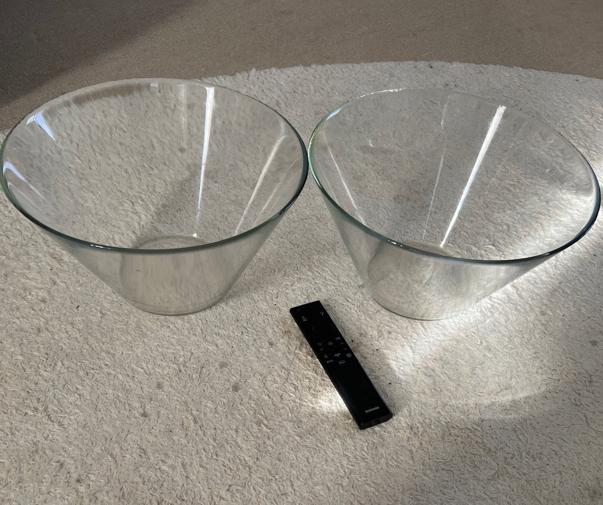Twee grote glazen schalen, gratis op te halen, Ophalen, Gebruikt, Schaal, Rond
