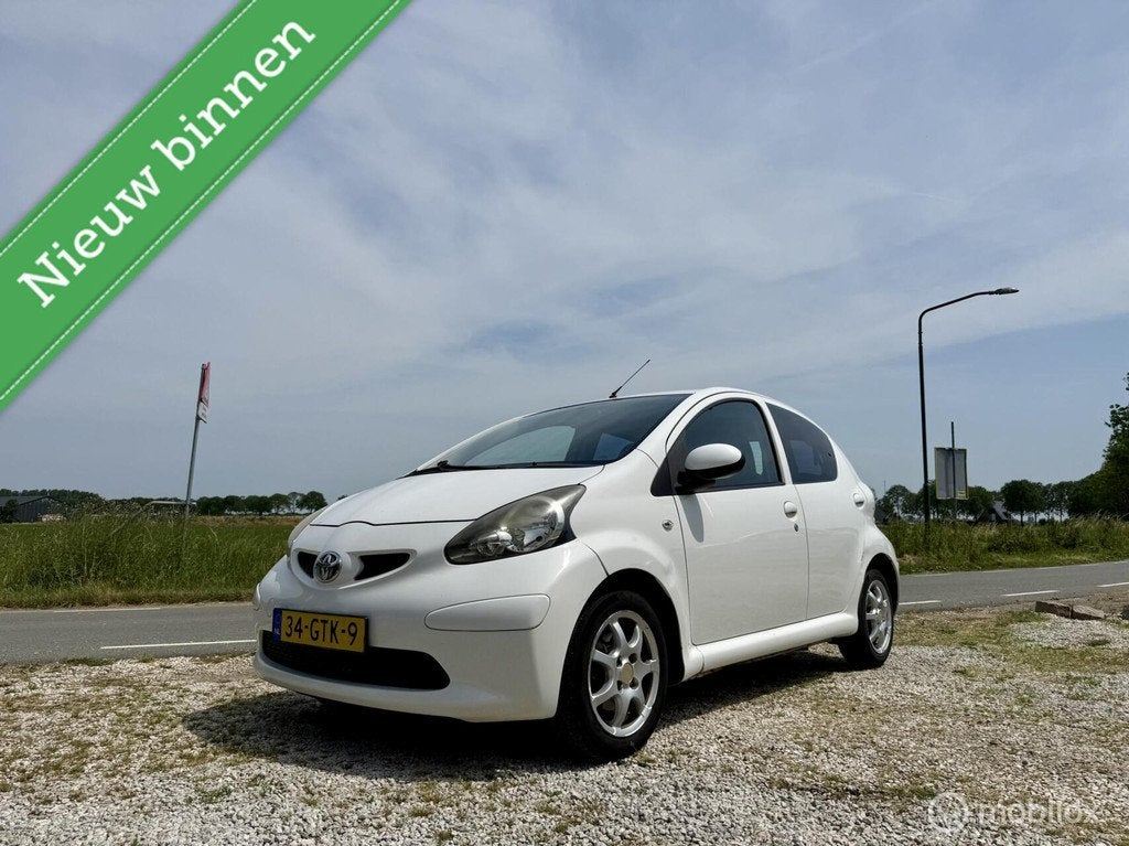 Toyota Aygo 1.0-12V +, BJ 2008, Zuinig, APK, 5 deurs, Auto's, Toyota, Voorwielaandrijving, Gebruikt, 4 stoelen, Origineel Nederlands