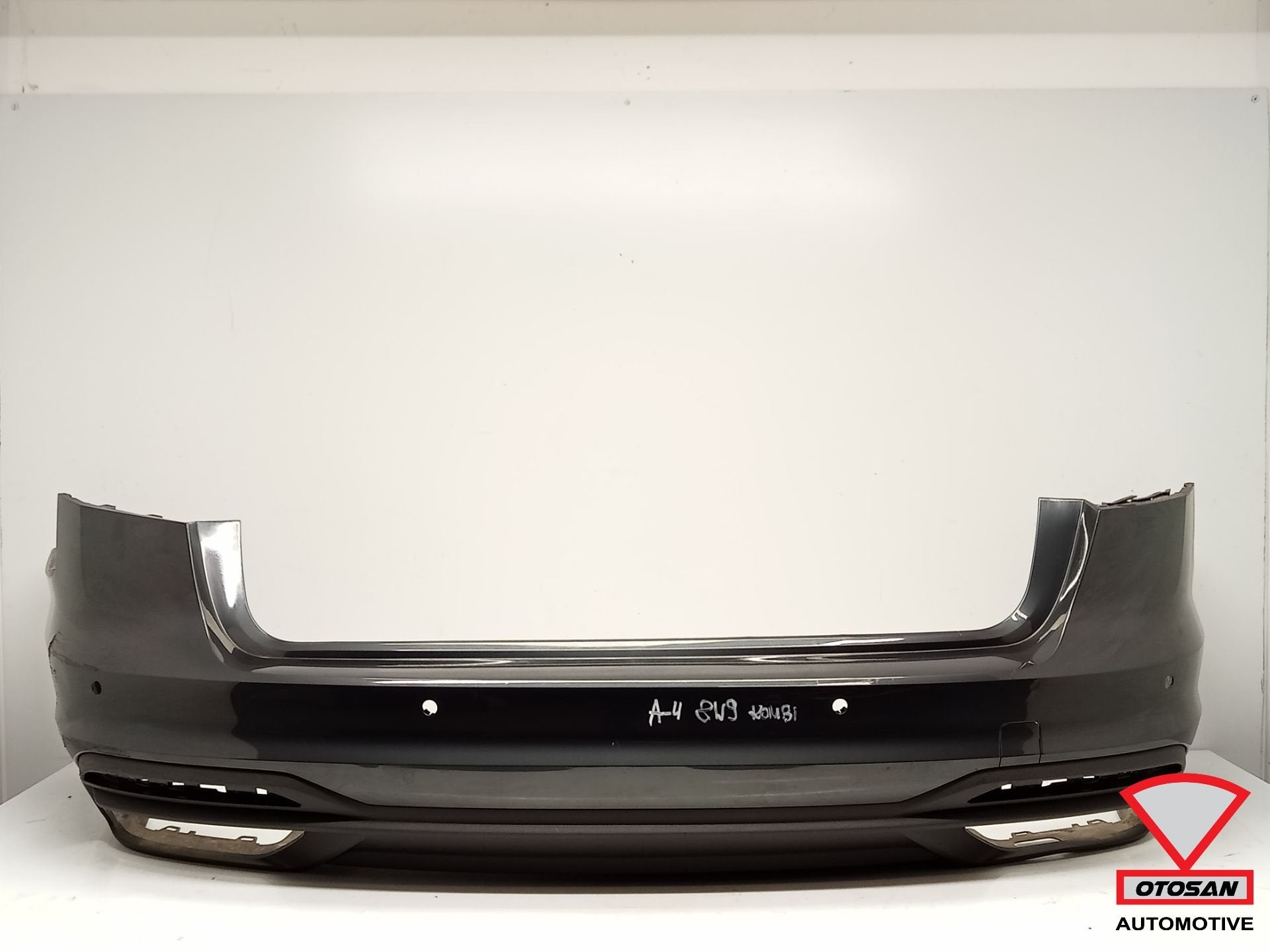 Audi A4 8W B9 Facelift Achterbumper Bumper 4xPDC Origineel!, Gebruikt, AUDI AG, Auto-Union-Strasse 1
85045  Ingolstadt, DE, Kundenbetreuung@audi.de
