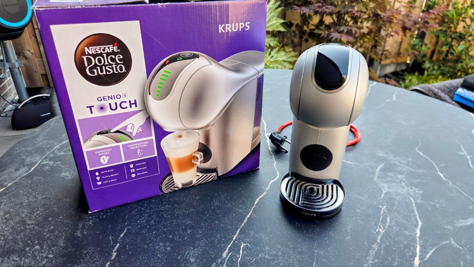 Dolce Gusto Genio S Touch - Zo goed als nieuw, Witgoed en Apparatuur, Koffiezetapparaten, Ophalen of Verzenden, Zo goed als nieuw