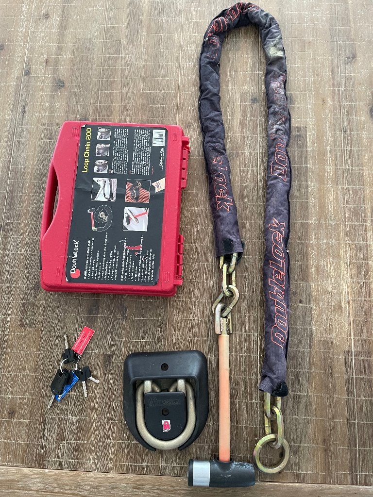 Double lock Loopchain 200 cm kettingslot incl grondanker, Fietsen en Brommers, Ophalen, Gebruikt, Kettingslot