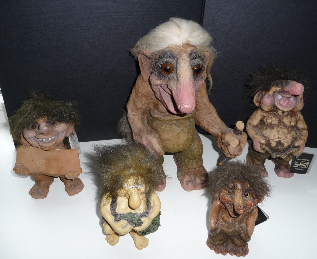 5 TROLLEN UIT NORWEGEN, TUSSE, FOSSE EN A S NYFORM ALS NIEUW, Verzenden, Zo goed als nieuw, Fantasy